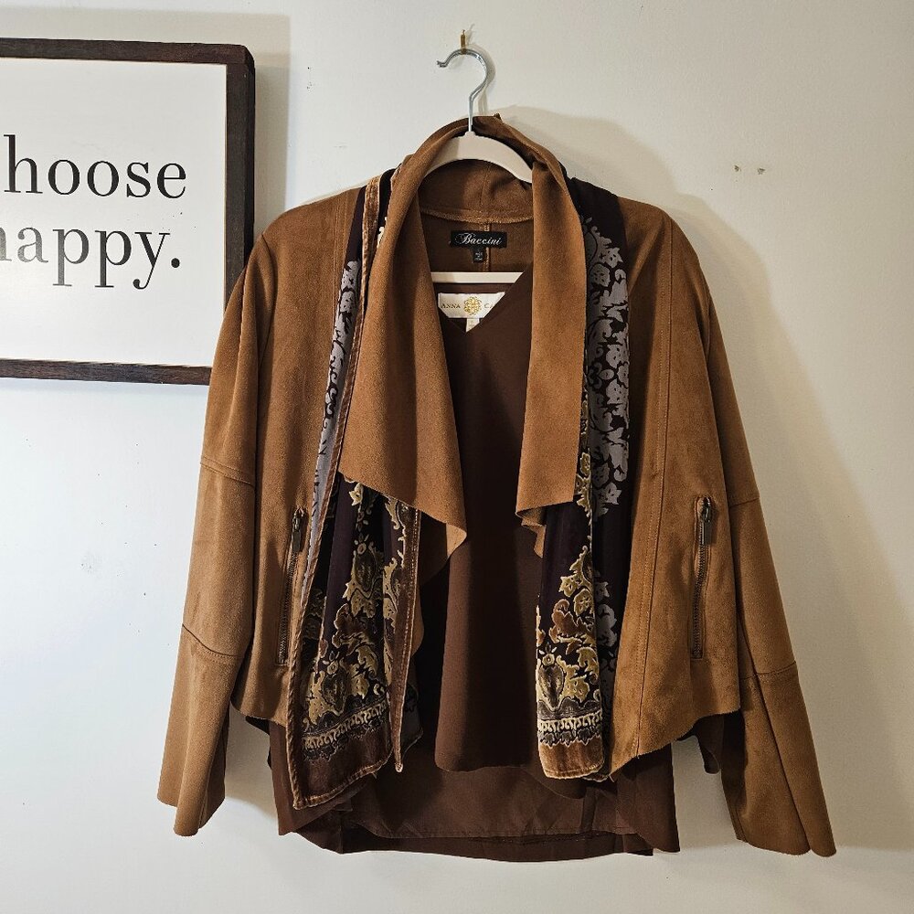 Suede Textured Jacket | Baccini | Slash Pockets | Large | Like New